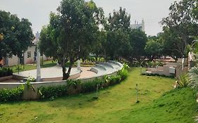 Dundi Mango Mist Resort